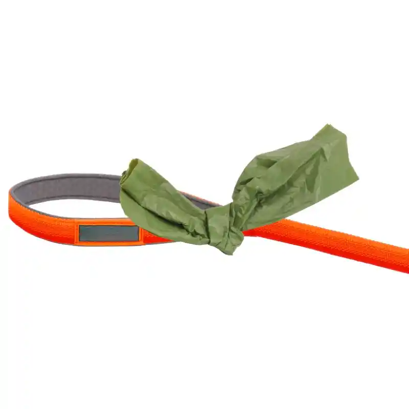 Compressed_PNG-40753_Front-Range-Leash_Blaze-Orange_Handle-with-bag_STUDIO-Photoroom